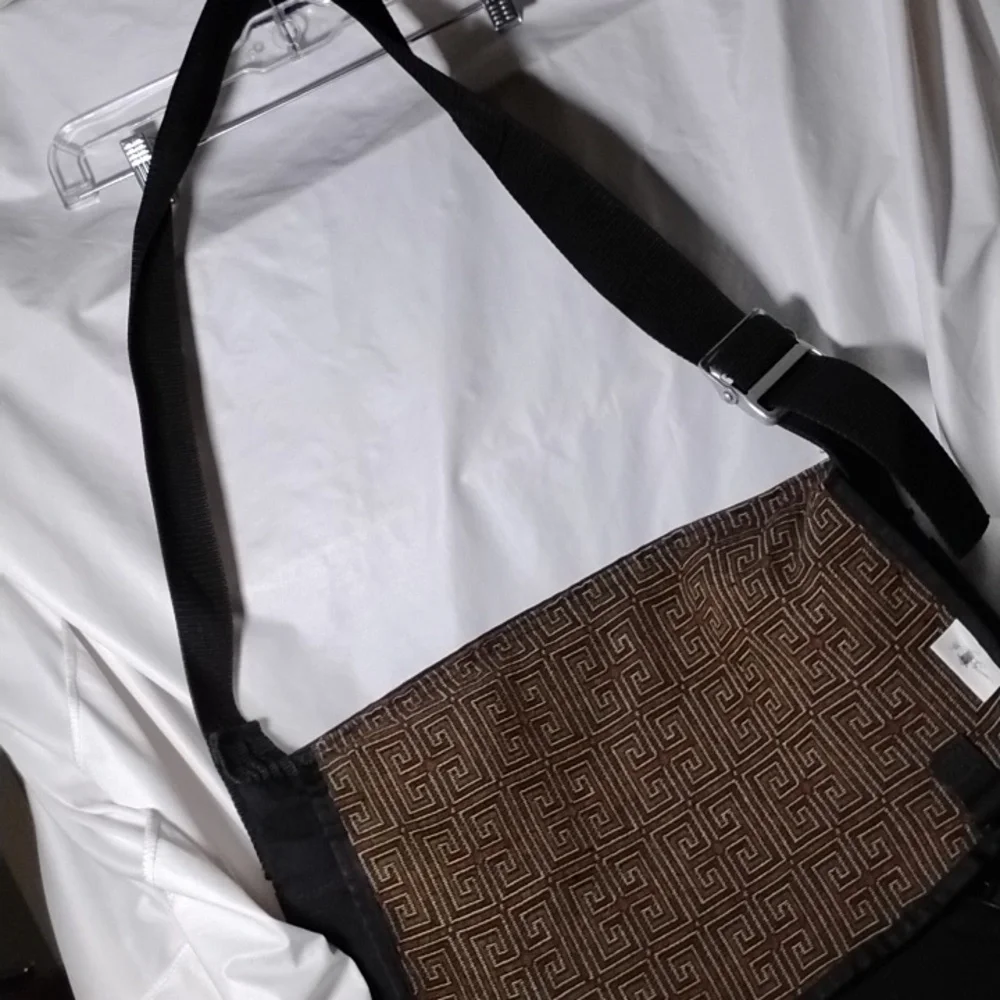 Messenger Bag CourierWare Heavy Greek Scroll